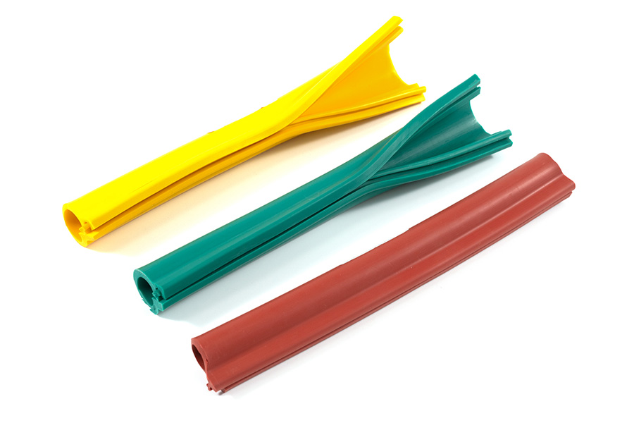 5_0006_silicone overhead line cover